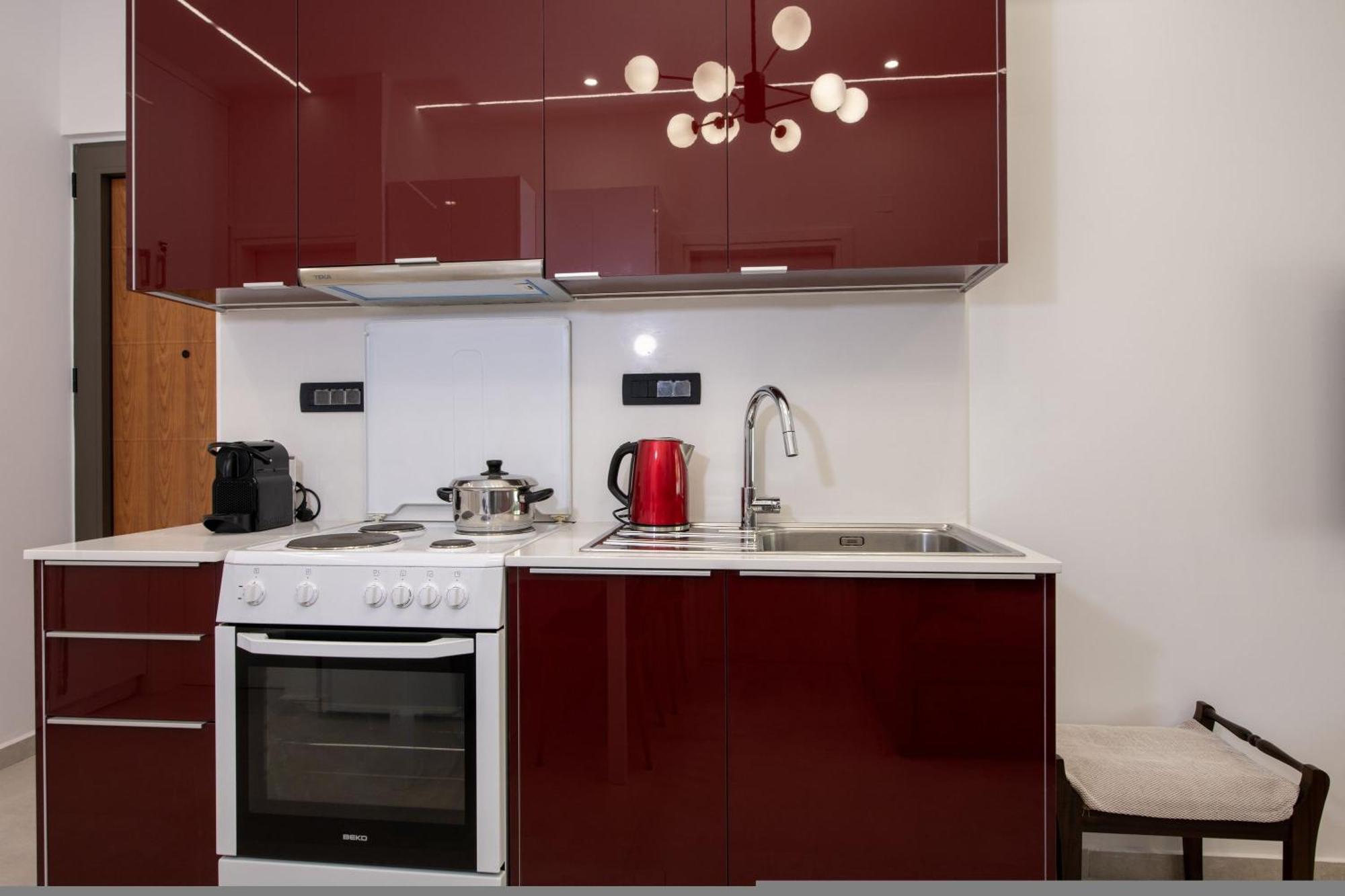 Cherry Central Luxury Suites Ханя Екстериор снимка