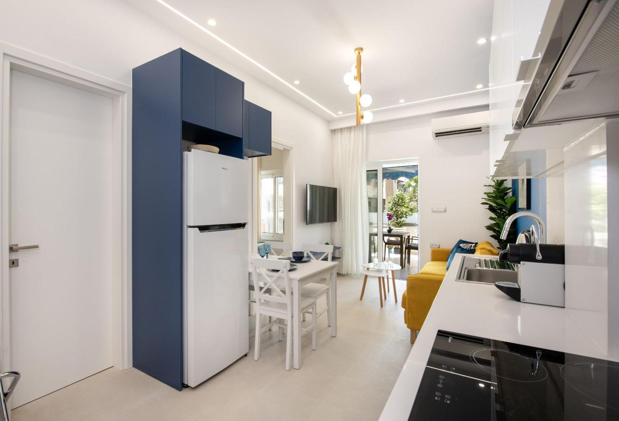 Cherry Central Luxury Suites Ханя Екстериор снимка