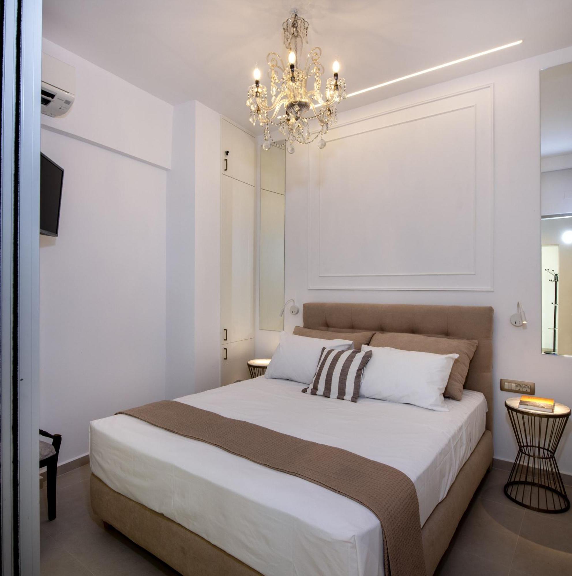 Cherry Central Luxury Suites Ханя Екстериор снимка